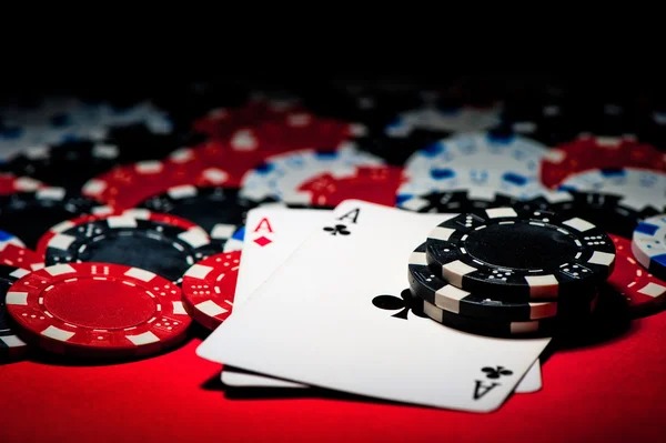 juara live-dealer table with professional dealer and real roulette wheel